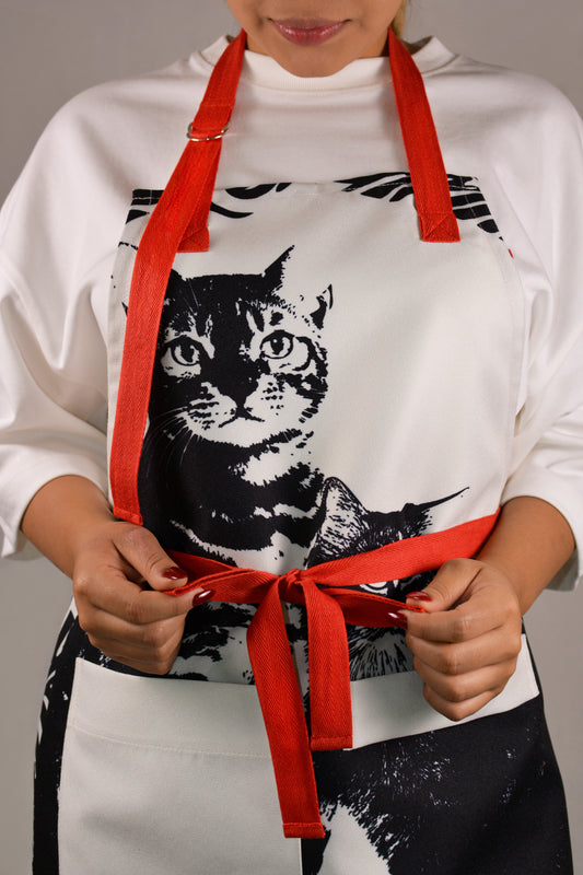 Delantal Alana y Josefina Rojo